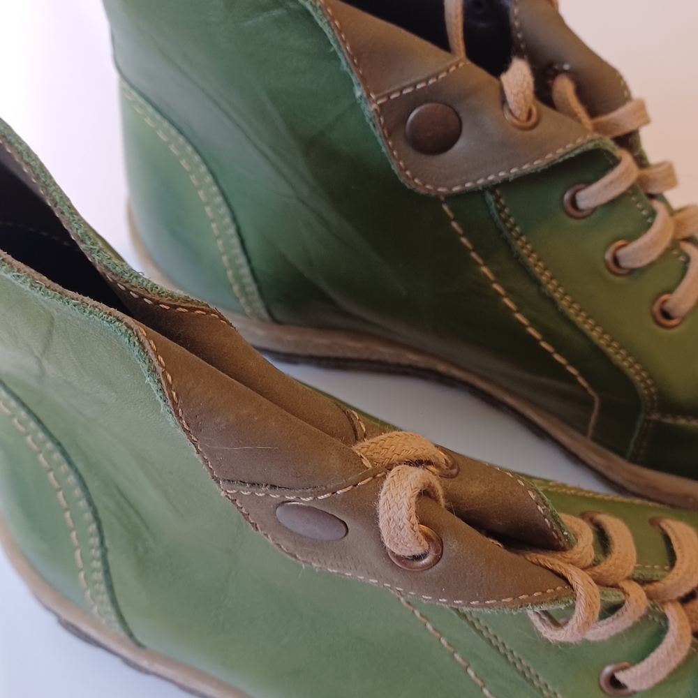Green Ankle Boots for Women - Picture 8 of 9